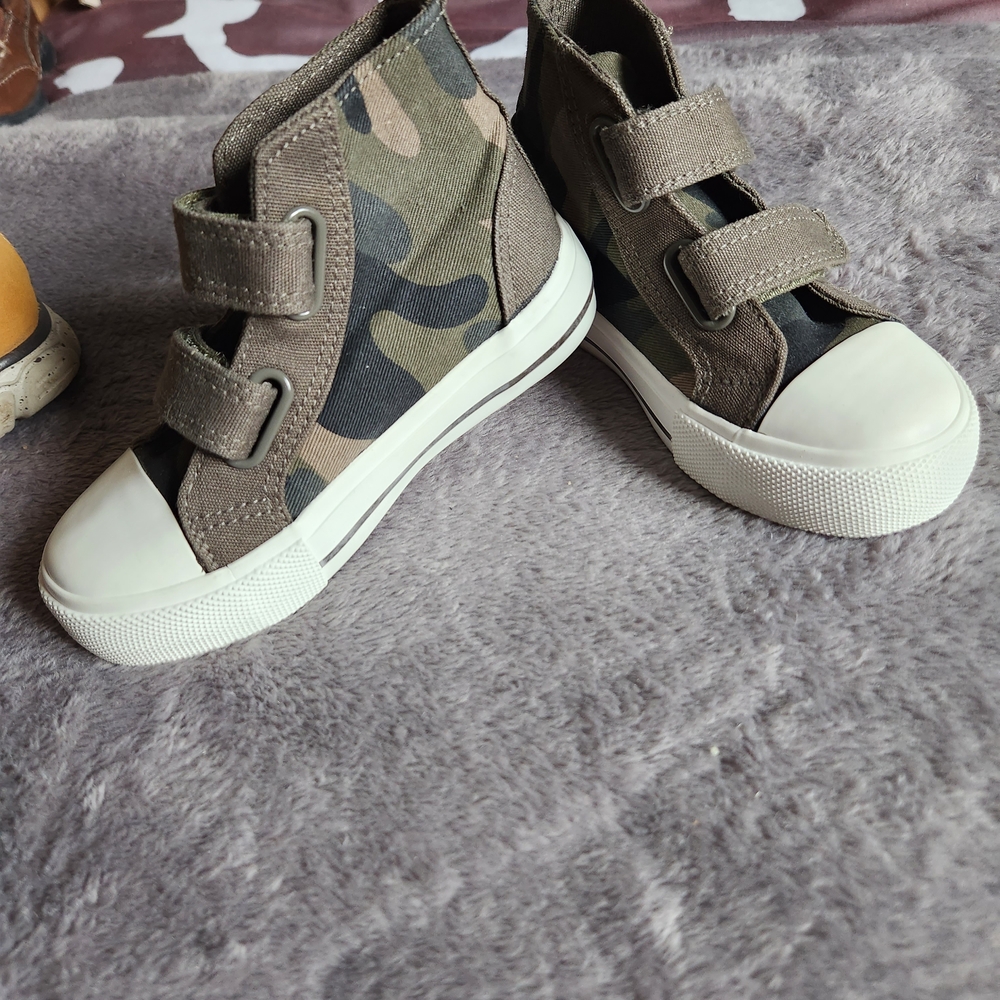 Joe Fresh Camouflage Kids High-Top Sneakers